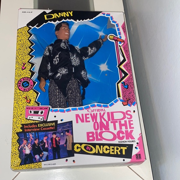 1990 Vintage New Kids On The Block Danny Doll 12” & Assorted Trading Cards - Picture 14 of 14